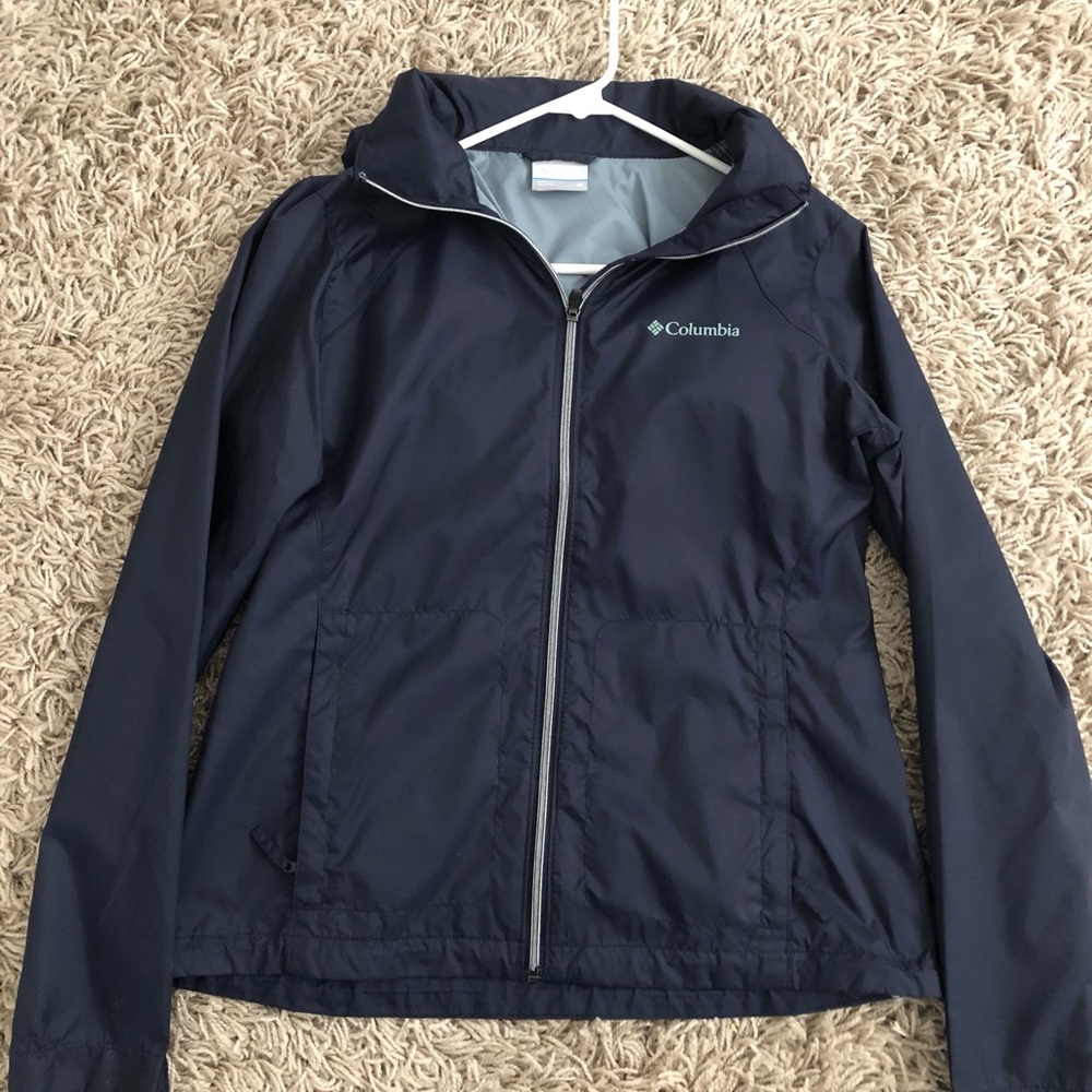 Columbia Switchback III Navy Blue Packable rain jacket. Waterproof, NWOT, Med.
